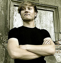 Jan careworn bass Jan careworn bass - berlin death metal